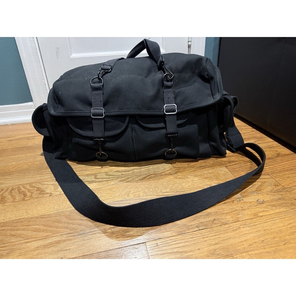 Domke F‑1X Classic Series “Little Bit Bigger” Black Canvas Shoulder Camera Bag